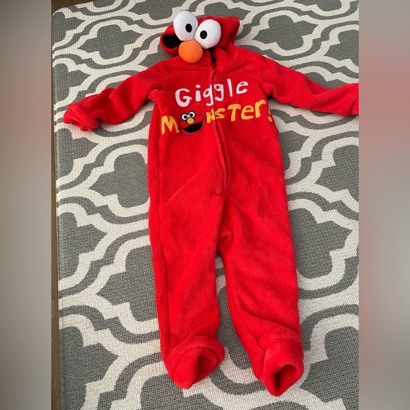 18-24m/2T fall/ winter lot - 30 pc set euc - Picture 2 of 10